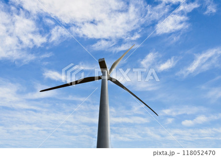 Windmills for the production of electric energy. Wind farm of renewable, alternative and sustainable energy, province of Barcelona Windmills for the production of electric energy. Wind farm of renewable, alternative and sustainable energy, province of Barcelona 118052470