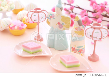 おひな祭りのイメージ 桃の花 かまぼこ おひな祭りのイメージ 桃の花 かまぼこ 118056624