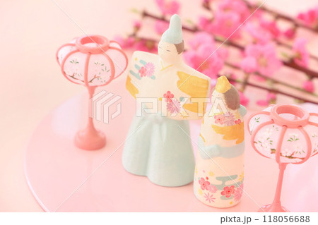 おひな祭りのイメージ 桃の花 おひな祭りのイメージ 桃の花 118056688