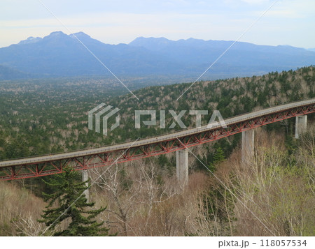 北海道で最も高い峠の絶景の三国峠 北海道で最も高い峠の絶景の三国峠 118057534