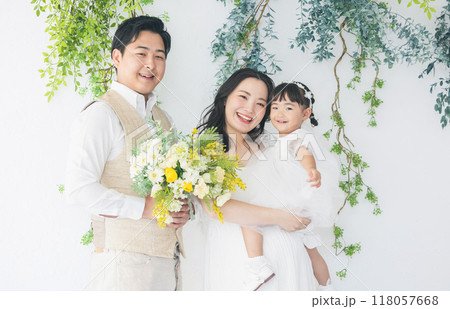ファミリーウェディングイメージ ファミリーウェディングイメージ 118057668