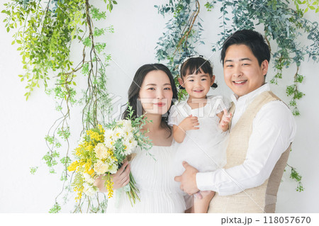 ファミリーウェディングイメージ ファミリーウェディングイメージ 118057670