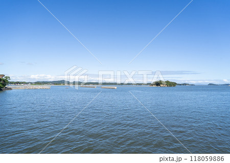 福浦橋から見た松島(陸前松島) 福浦橋から見た松島(陸前松島) 118059886