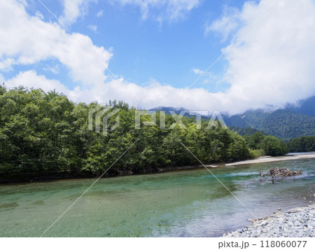夏休みの上高地 118060077