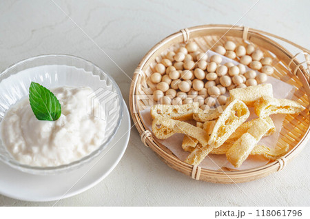 大豆と乾燥揚げと豆乳ヨーグルト 118061796