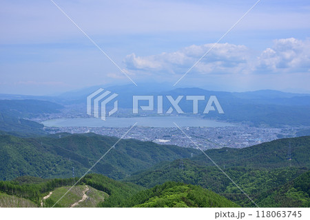 高ボッチ高原から諏訪湖を眺める 高ボッチ高原から諏訪湖を眺める 118063745