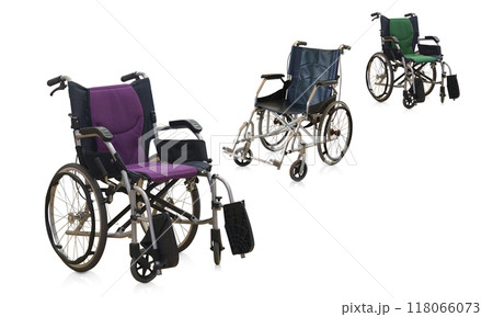 diagonal view, three wheel chairs on white background, object,  comfortable, travel, jaunt, technology, seat, hospital, old, antique, copy space 118066073