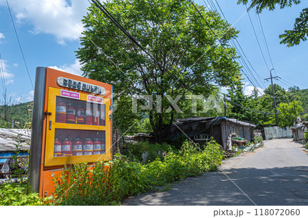 韓国の九龍村 クリョンマウルの風景 118072060