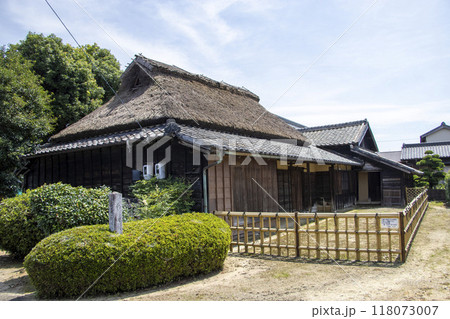 新美南吉の養家 118073007