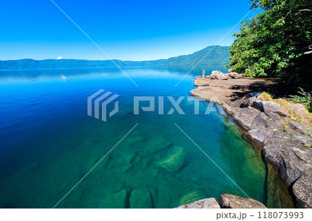 青い十和田湖 118073993