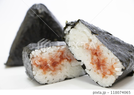 おにぎり 明太子 118074065
