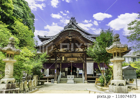 四国八十八箇所58番　仙遊寺　本堂　愛媛県今治市 118074875