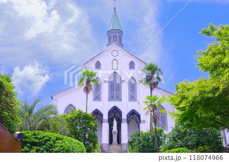 長崎の大浦天主堂 118074966