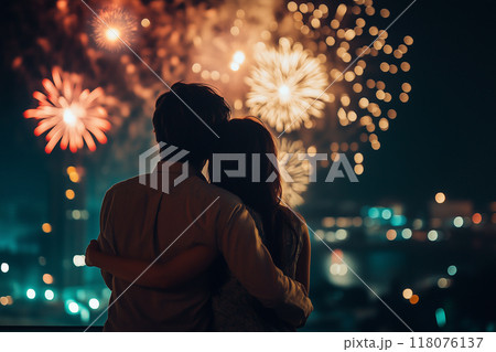 打ち上げ花火を見上げるカップルの写真8　AI生成画像 118076137
