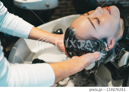 beauty parlor beauty parlor 118076261