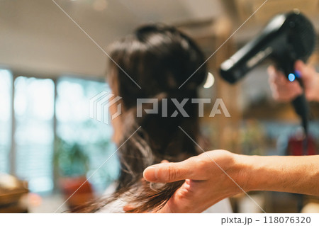 beauty parlor beauty parlor 118076320