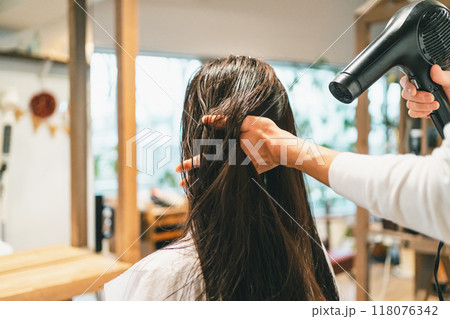 beauty parlor beauty parlor 118076342