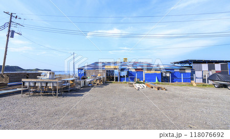 美しい海岸の風景(夏・湘南・三浦半島・和田長浜) 美しい海岸の風景(夏・湘南・三浦半島・和田長浜) 118076692