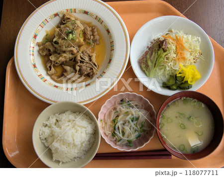 長崎新聞食堂モリモリの日替わり定食　長崎県長崎市茂里町 118077711