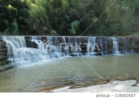 黒滝（「三木のナイアガラ）／ 兵庫県三木市吉川町 118082687