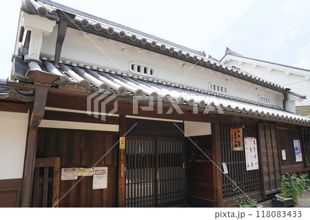 奈良 橿原市 今井町 今井まちや館(本町筋)(夏) 奈良 橿原市 今井町 今井まちや館(本町筋)(夏) 118083433