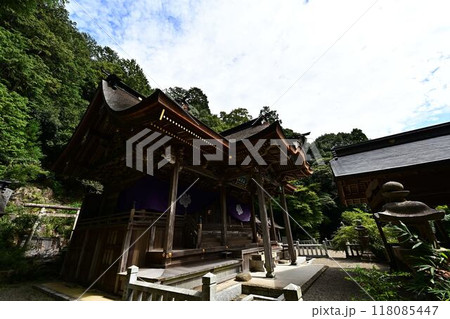高座神社本殿 118085447
