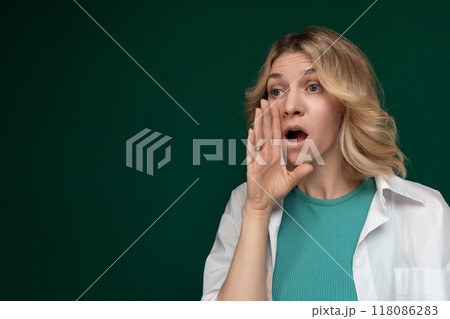 Woman With a Surprised Expression Woman With a Surprised Expression 118086283