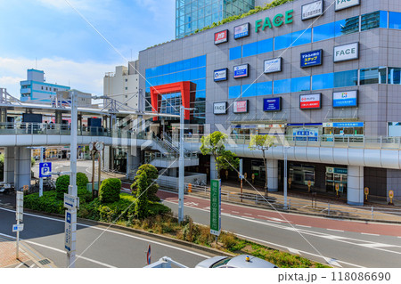 千葉県　船橋市　船橋駅前の都市風景（船橋フェイスビル） 118086690