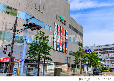千葉県　船橋市　船橋駅前の都市風景（船橋フェイスビル） 118086712