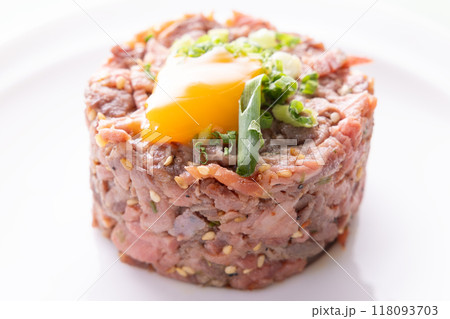 おいしいユッケ風ローストビーフ 118093703