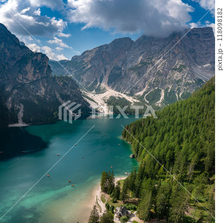Lago Di Braise, UNESCO Dolomites Italy. 118098182
