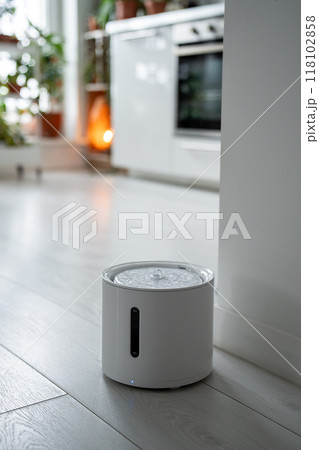 Automatic electric pet water dispenser. Smart cat and small dog drinker with mobile app connection. 118102858