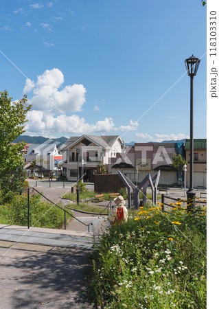 清里駅前の風景 118103310