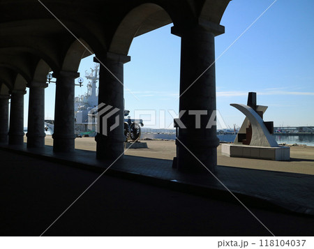 日本最北端の巨大遺構、稚内港北防波堤ドーム 118104037