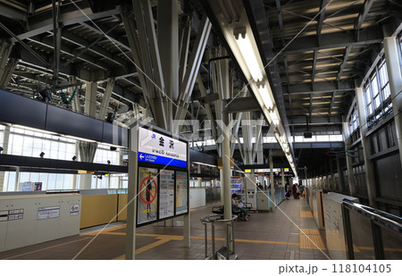 金沢駅の新幹線ホーム 金沢駅の新幹線ホーム 118104105
