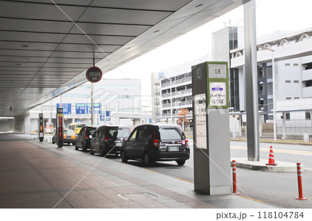 ハイヤー乗り場 118104784