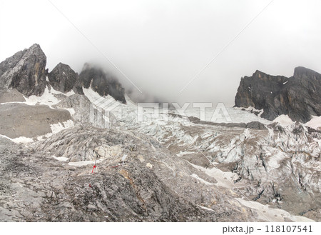 The Top of Jade Dragon Snow Mountain in Yunnan, China. 118107541