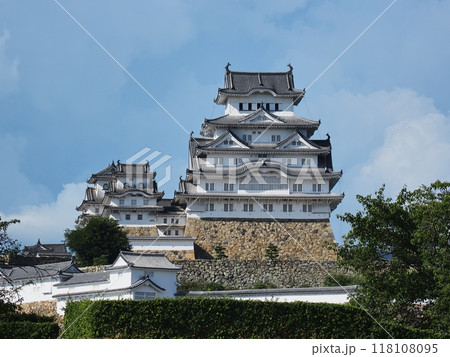 国宝姫路城 118108095