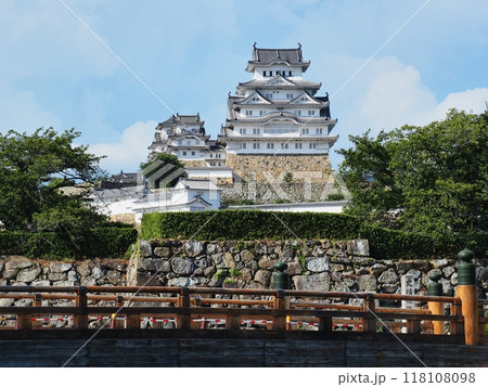 国宝姫路城 118108098
