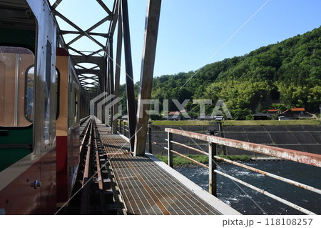 トロッコで行く旧三江線・第四江川橋梁 118108257