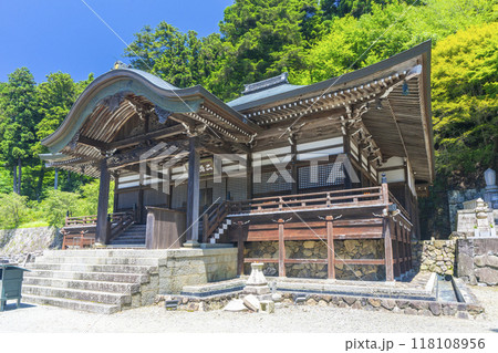 夏の勝尾寺 二階堂(法然上人第五番霊場) 夏の勝尾寺 二階堂(法然上人第五番霊場) 118108956