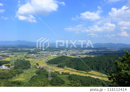 滋賀県　展望台から見た甲賀市の風景 118112414