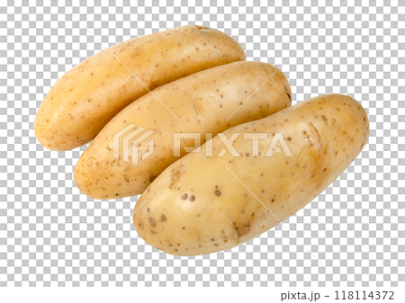 raw potatoes isolated 118114372