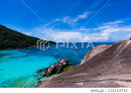 Beautiful seashore with wave crashing on sandy shore at Similan Islands Beautiful tropical sea Similan island No.8 at Similan national park, Phang nga Thailand 118114742