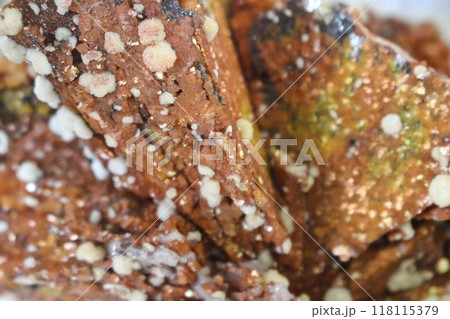 カルサイト Calcite と ヘマタイト Hematite　鉱石 118115379