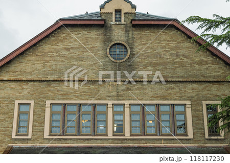 日本　長野県諏訪市上諏訪温泉にある温泉施設の片倉館 118117230