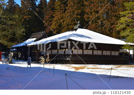 雪の高野山　壇上伽藍　御影堂 118121430