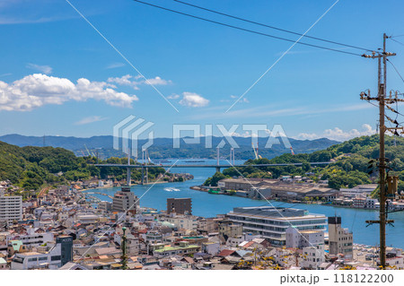 千光寺公園からの眺め。尾道水道と尾道の町並み(広島県尾道市) 千光寺公園からの眺め。尾道水道と尾道の町並み(広島県尾道市) 118122200
