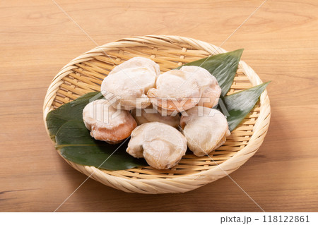 ［北海道噴火湾産］ボイルホタテ（冷凍） 118122861