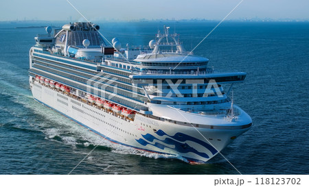 クルーズ客船 ダイヤモンド・プリンセスの船旅 クルーズ客船 ダイヤモンド・プリンセスの船旅 118123702